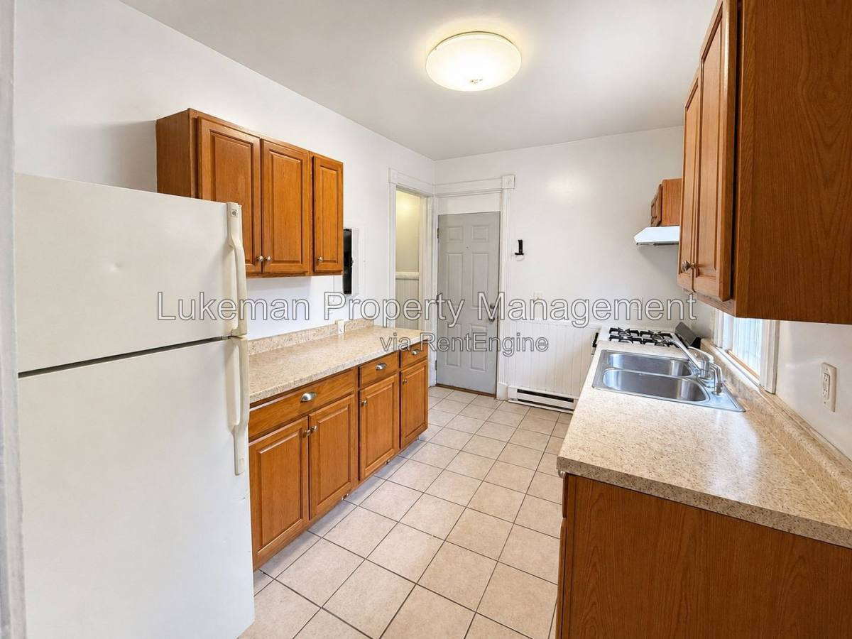 Apartment for rent at 525 Minor #3, Kalamazoo, MI 49008