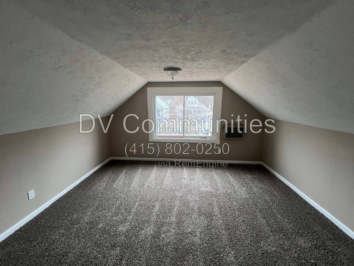 Apartment for rent at 872 Helmsdale Rd #2, Cleveland, OH 44112