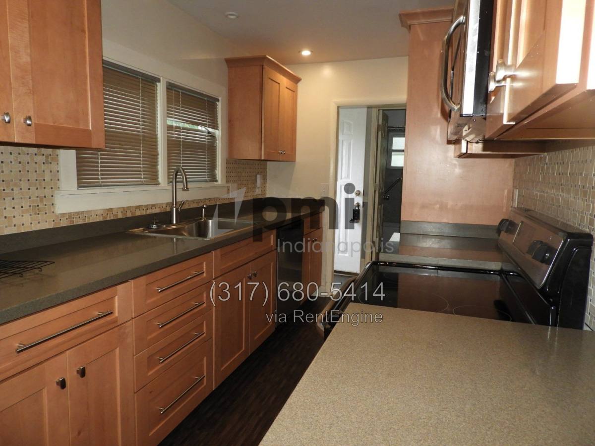 Apartment for rent at 1214 S Washington St #B, Marion, IN 46953
