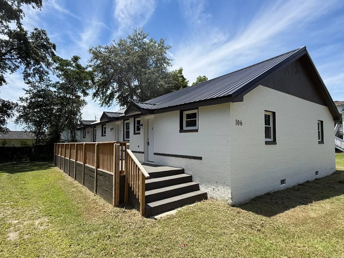 Apartment for rent at 108 Mollette St #A, Fort Valley, GA 31030