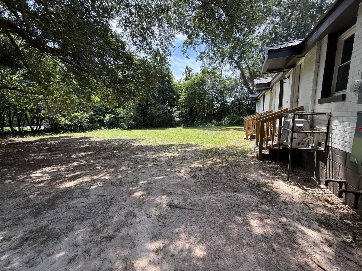 Apartment for rent at 108 Mollette St #A, Fort Valley, GA 31030