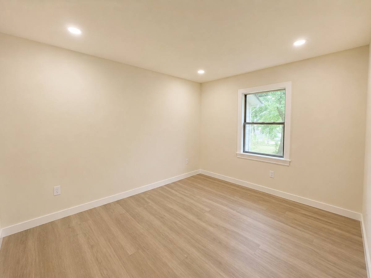 Apartment for rent at 166 N Main St, Jefferson, WI 53549