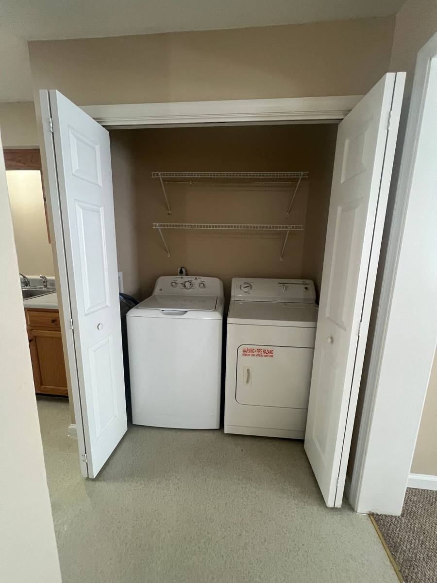 Apartment for rent at 7700 Overlook Dr, Clarksburg, WV 26301