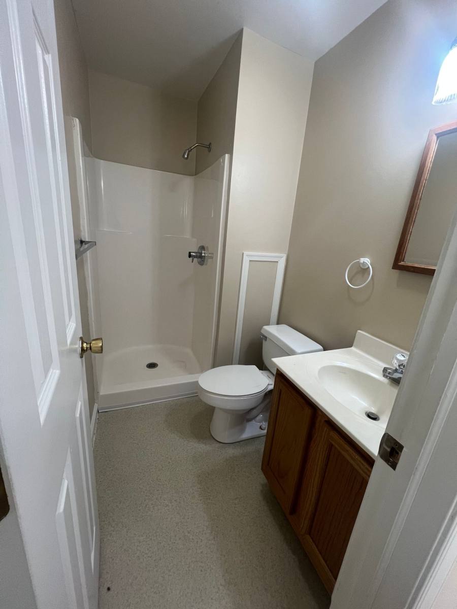 Apartment for rent at 7700 Overlook Dr, Clarksburg, WV 26301