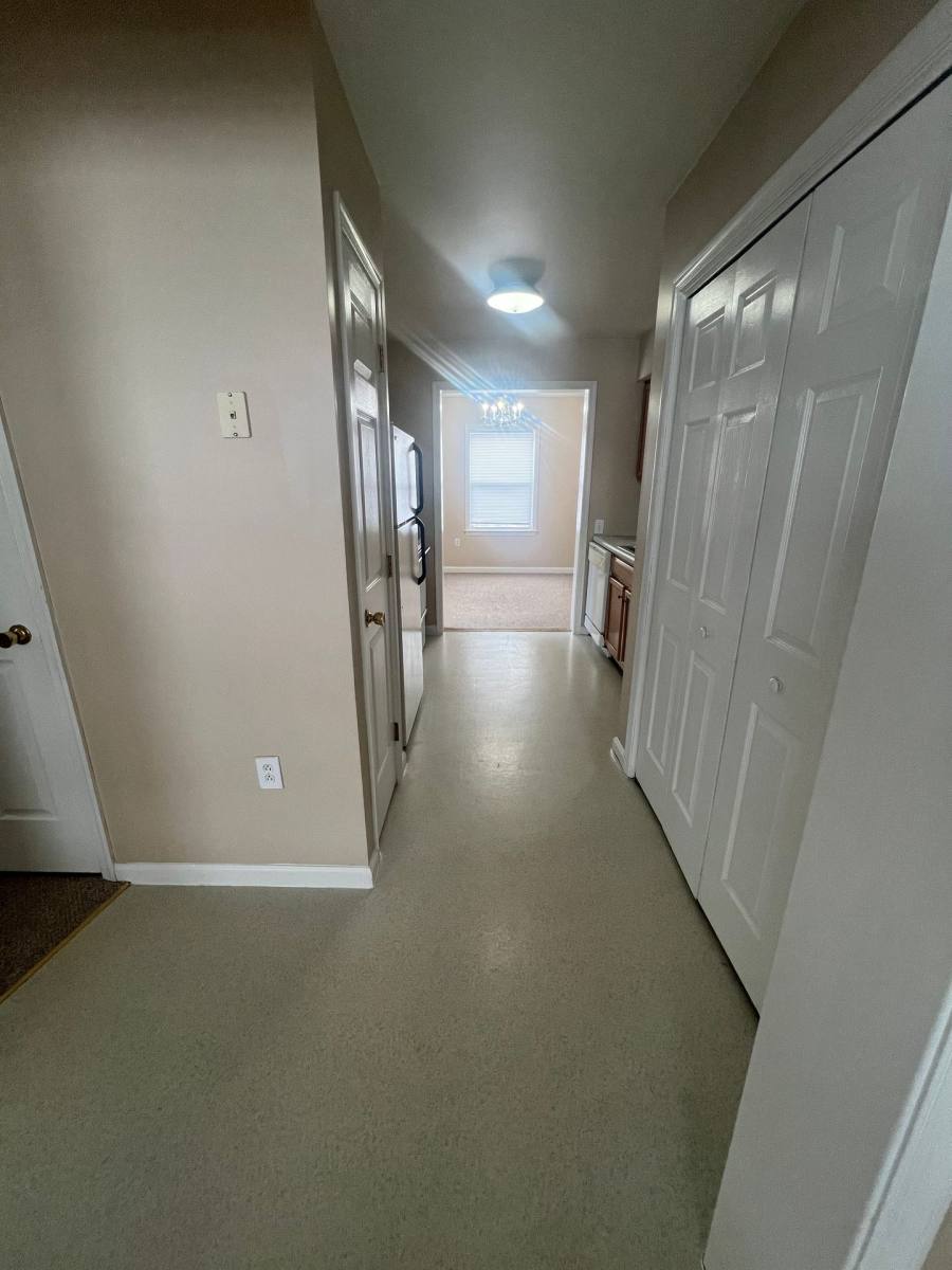 Apartment for rent at 7700 Overlook Dr, Clarksburg, WV 26301