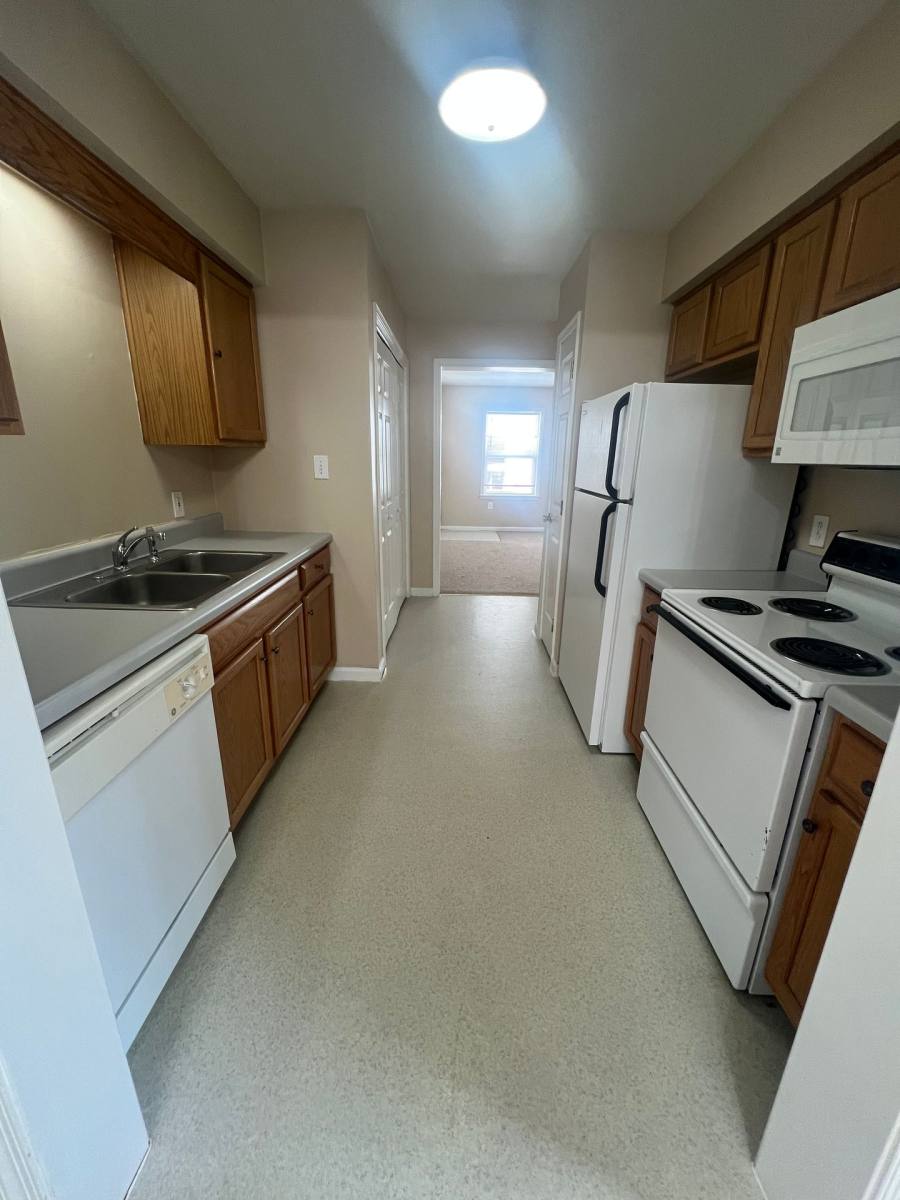 Apartment for rent at 7700 Overlook Dr, Clarksburg, WV 26301