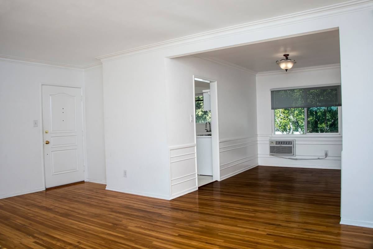 Apartment for rent at 1636 - 1640 Huntington Dr, South Pasadena, CA 91030