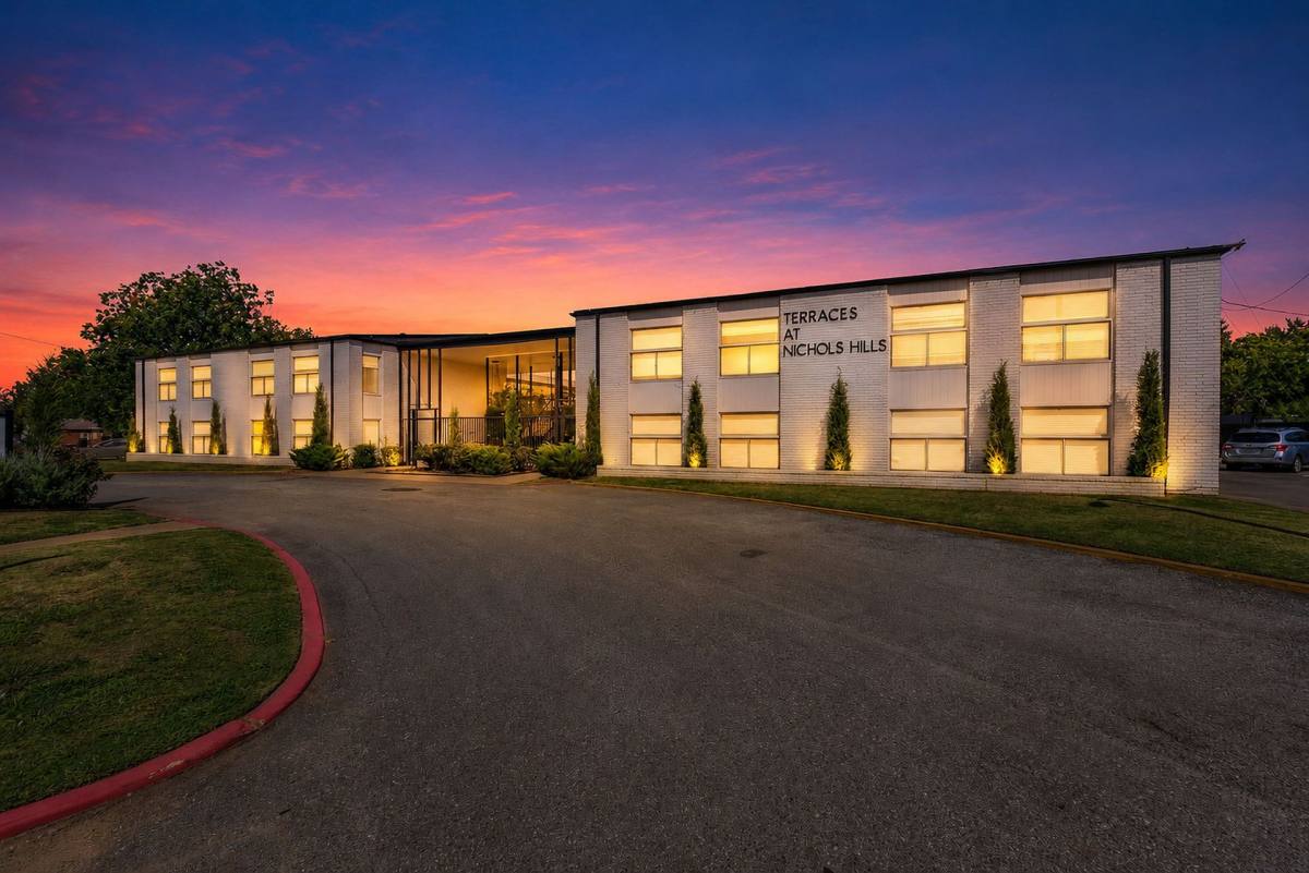 Apartment for rent at Terraces at Nichols Hills, 2810 Dorchester Dr, Oklahoma City, OK 73120