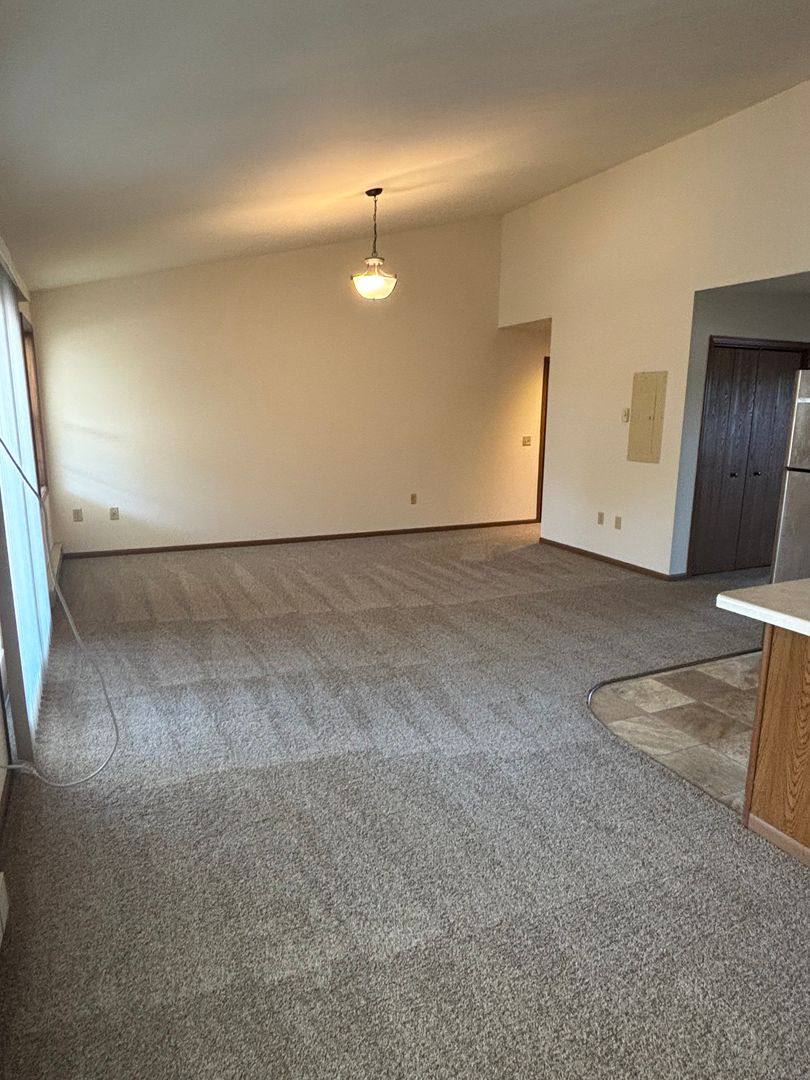 Townhouse for rent at 719 721 W Racine St, Jefferson, WI 53549