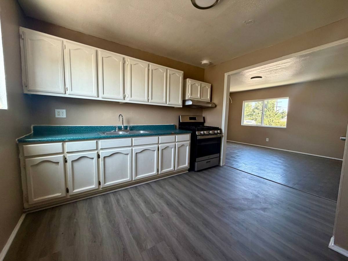 Apartment for rent at 345 E 83rd St, Los Angeles, CA 90003