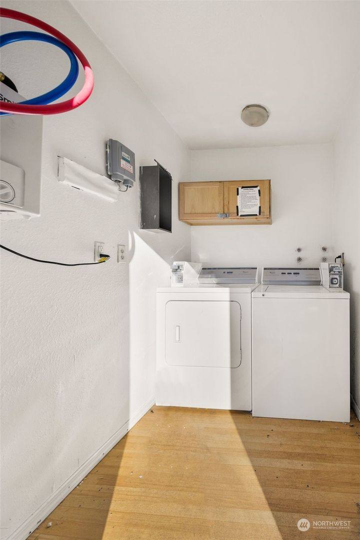 Townhouse for rent at 21825 30th Ave S, Seattle, WA 98198
