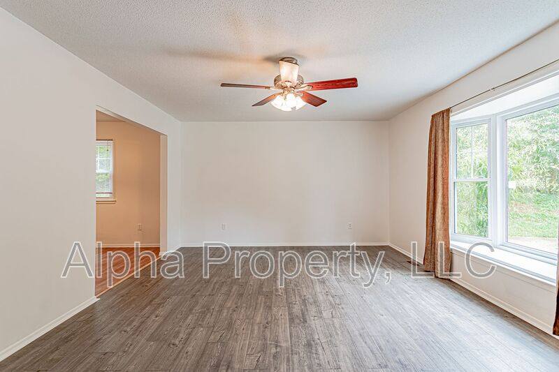 House for rent at 134 Saturn Lane, Greer, SC 29651