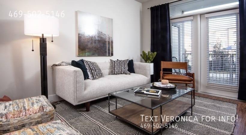 Apartment for rent at 1835 Parker Rd, Carrollton, TX 75010