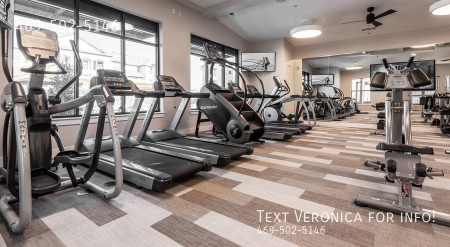 Apartment for rent at 1835 Parker Rd, Carrollton, TX 75010
