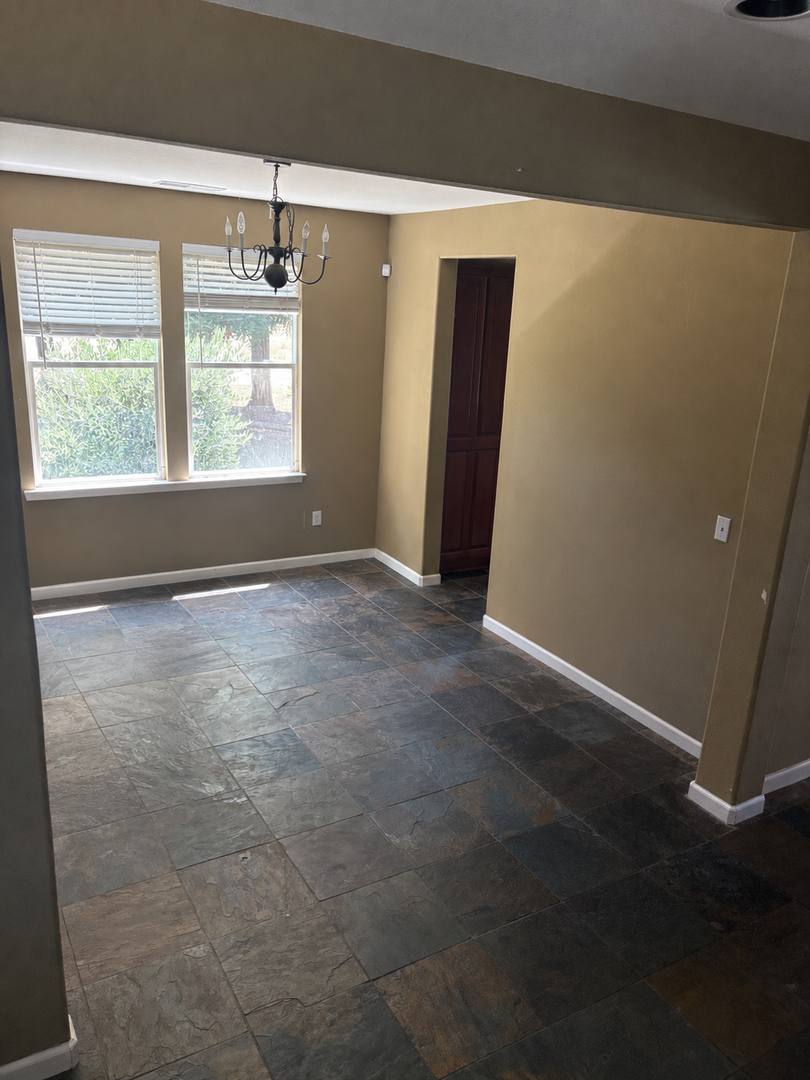House for rent at 20401 Panoz Rd, Patterson, CA 95363
