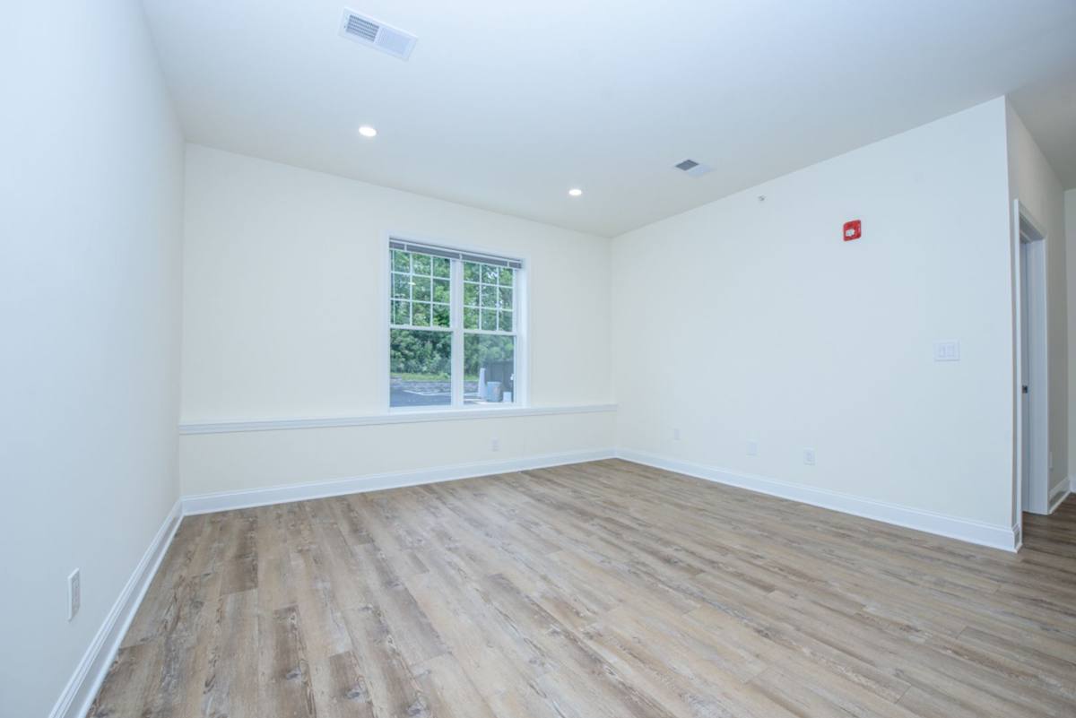 Apartment for rent at 1040 Broadway #201, Rensselaer, NY 12144