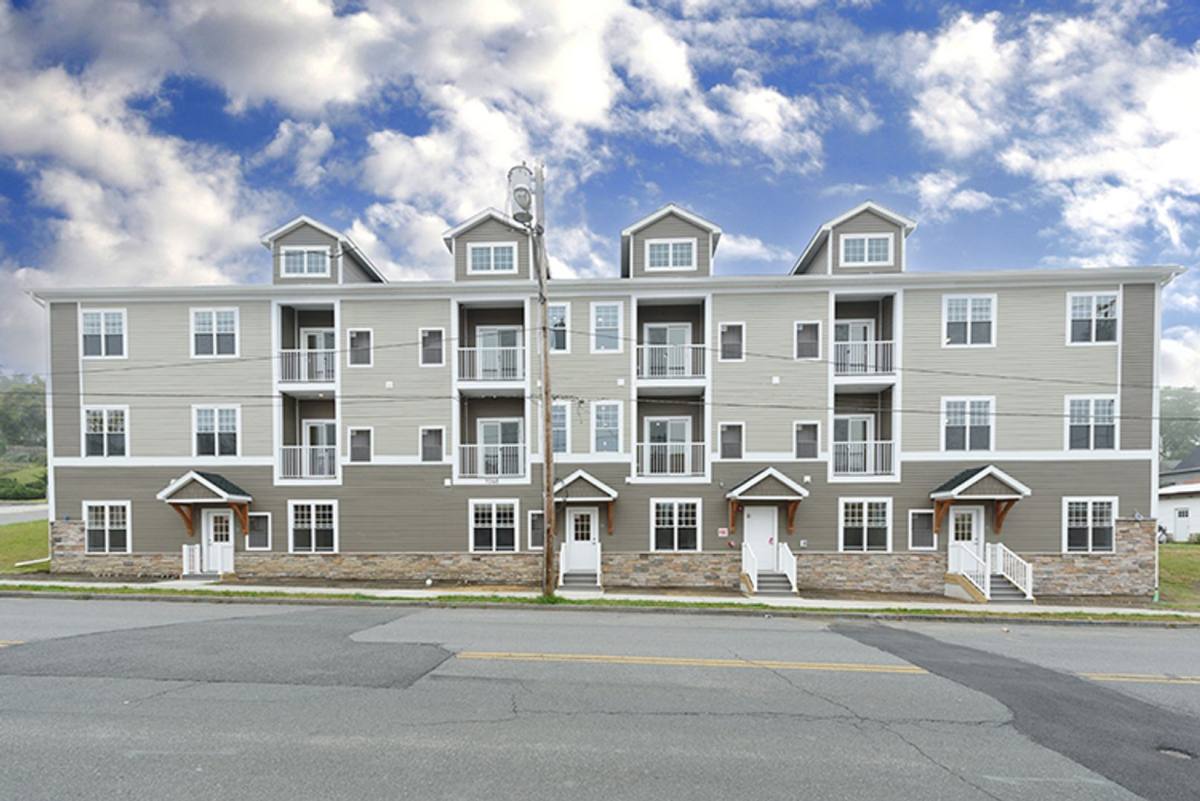 Apartment for rent at 1040 Broadway #201, Rensselaer, NY 12144