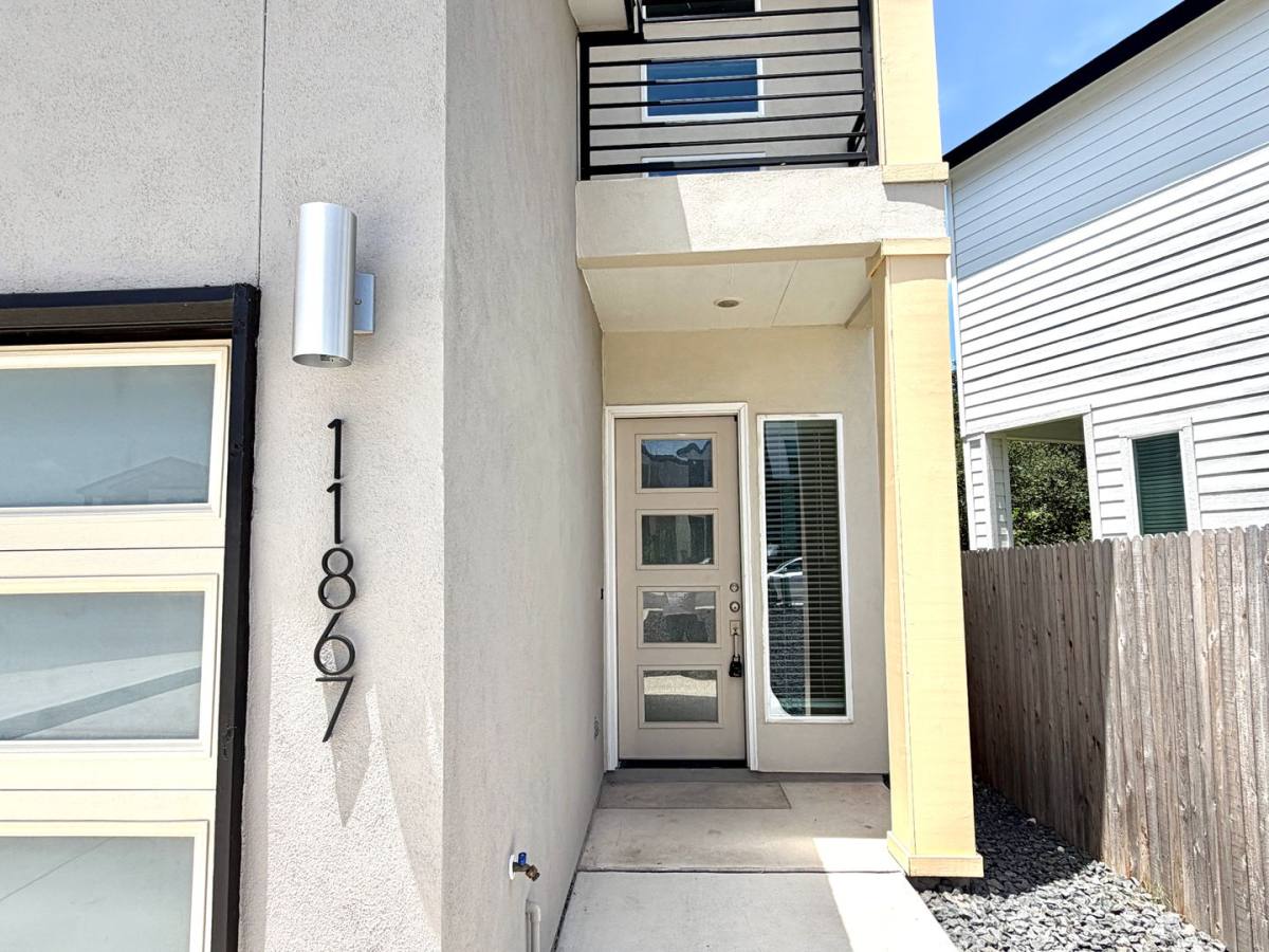 Townhouse for rent at 11867 Zarkava Way, San Antonio, TX 78230