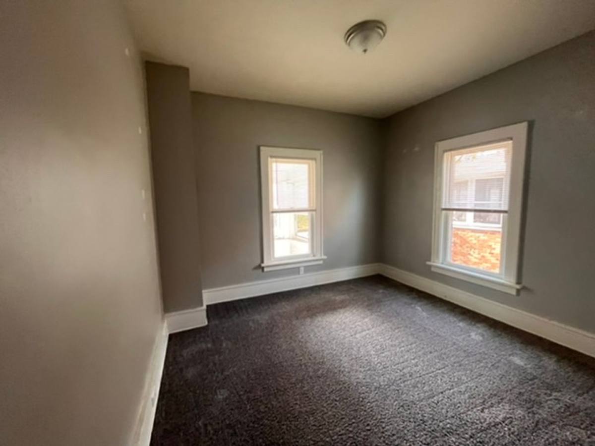 House for rent at 1123 18 1 2 Ave, Rock Island, IL 61201