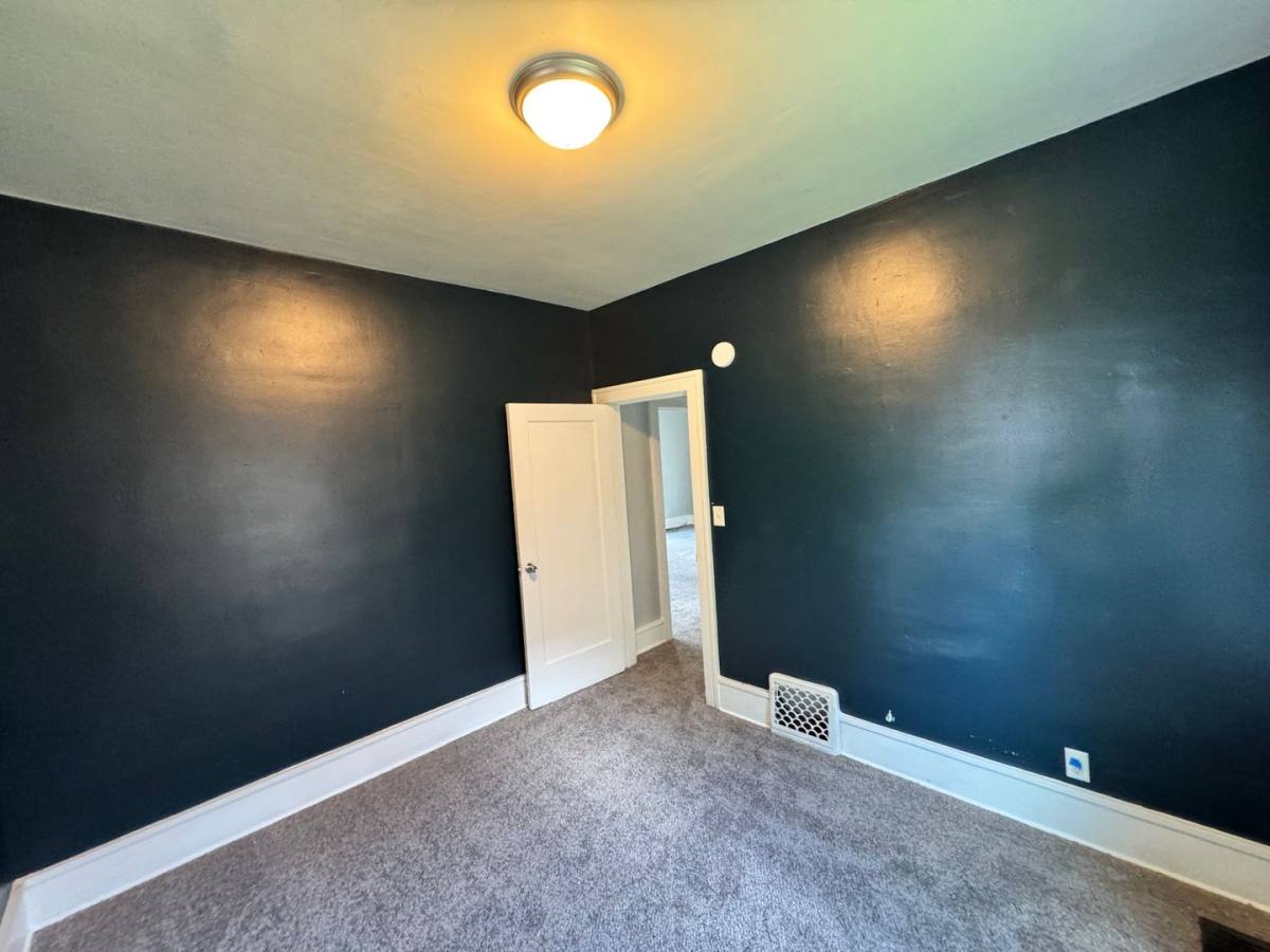 House for rent at 1123 18 1 2 Ave, Rock Island, IL 61201
