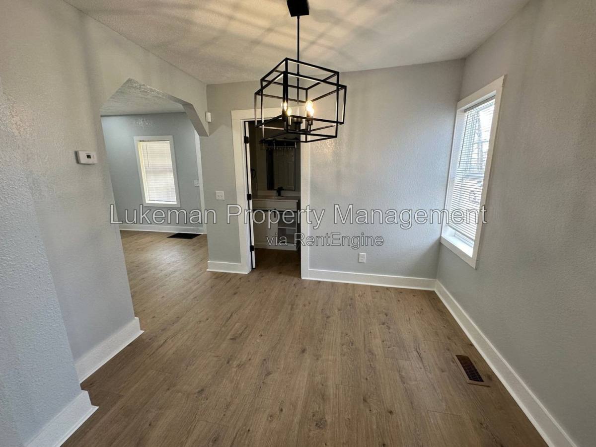 House for rent at 215 E N St, Kalamazoo, MI 49007