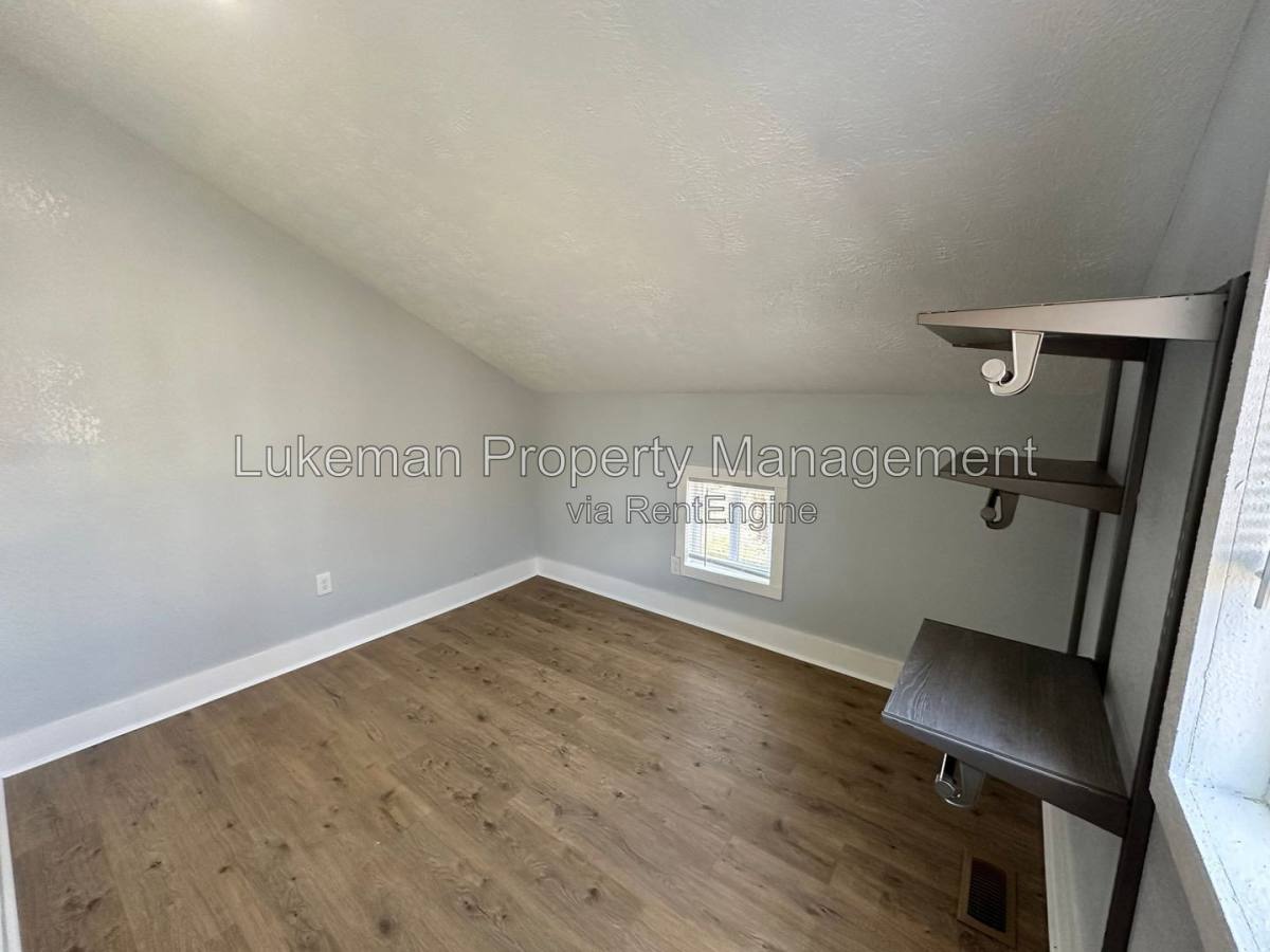 House for rent at 215 E N St, Kalamazoo, MI 49007