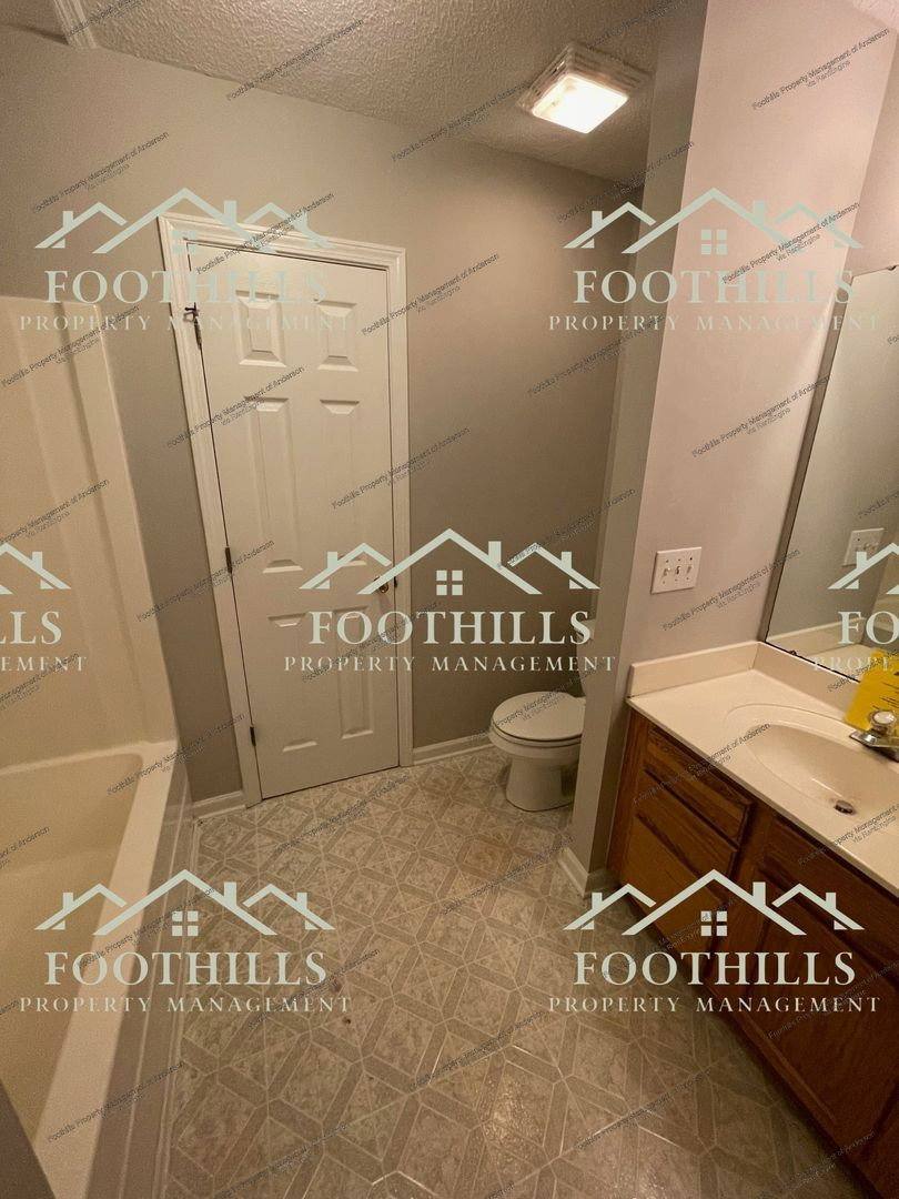 Apartment for rent at 129 Ashton Lane, Anderson, SC 29621