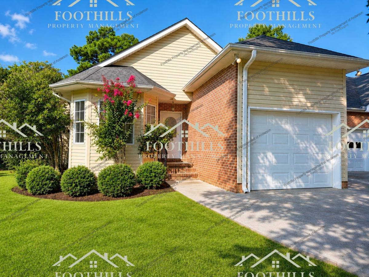 Apartment for rent at 129 Ashton Lane, Anderson, SC 29621