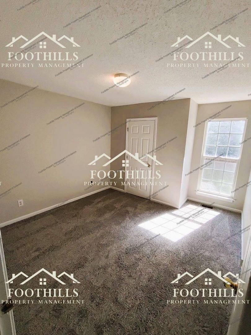 Apartment for rent at 129 Ashton Lane, Anderson, SC 29621