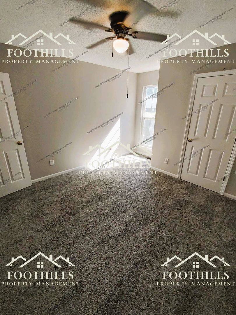 Apartment for rent at 129 Ashton Lane, Anderson, SC 29621