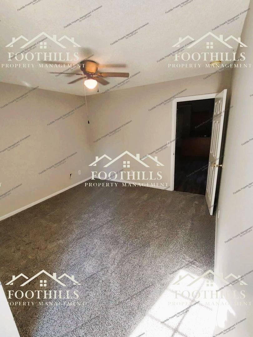 Apartment for rent at 129 Ashton Lane, Anderson, SC 29621