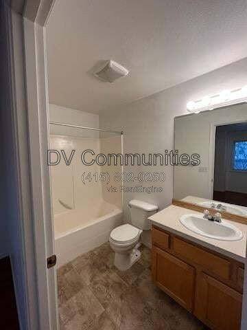 Apartment for rent at 2521 NW Cedar Ave #2, Redmond, OR 97756