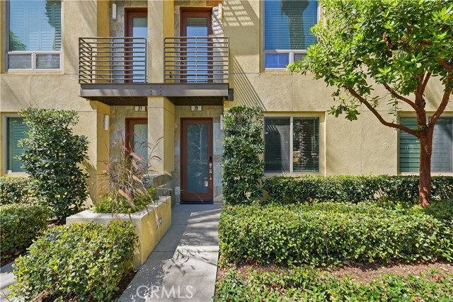 19 Soho, Irvine, CA 92612