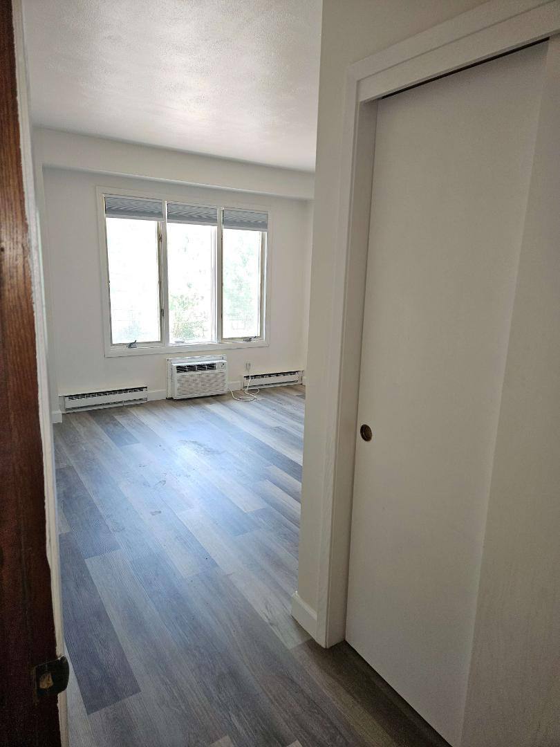Apartment for rent at 555 W High St #4, Seymour, WI 54165
