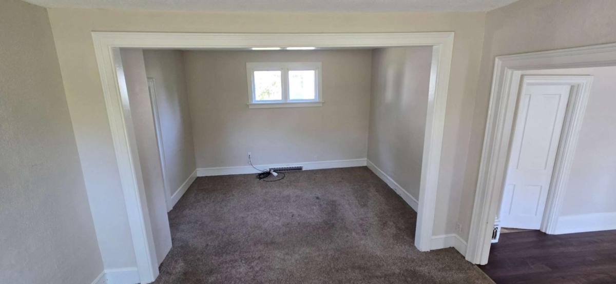 Apartment for rent at 823 N 14th St, Manitowoc, WI 54220
