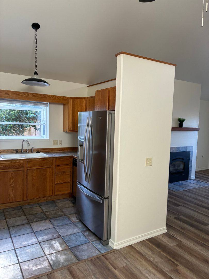 House for rent at 950 Blanco Ave, Coos Bay, OR 97420