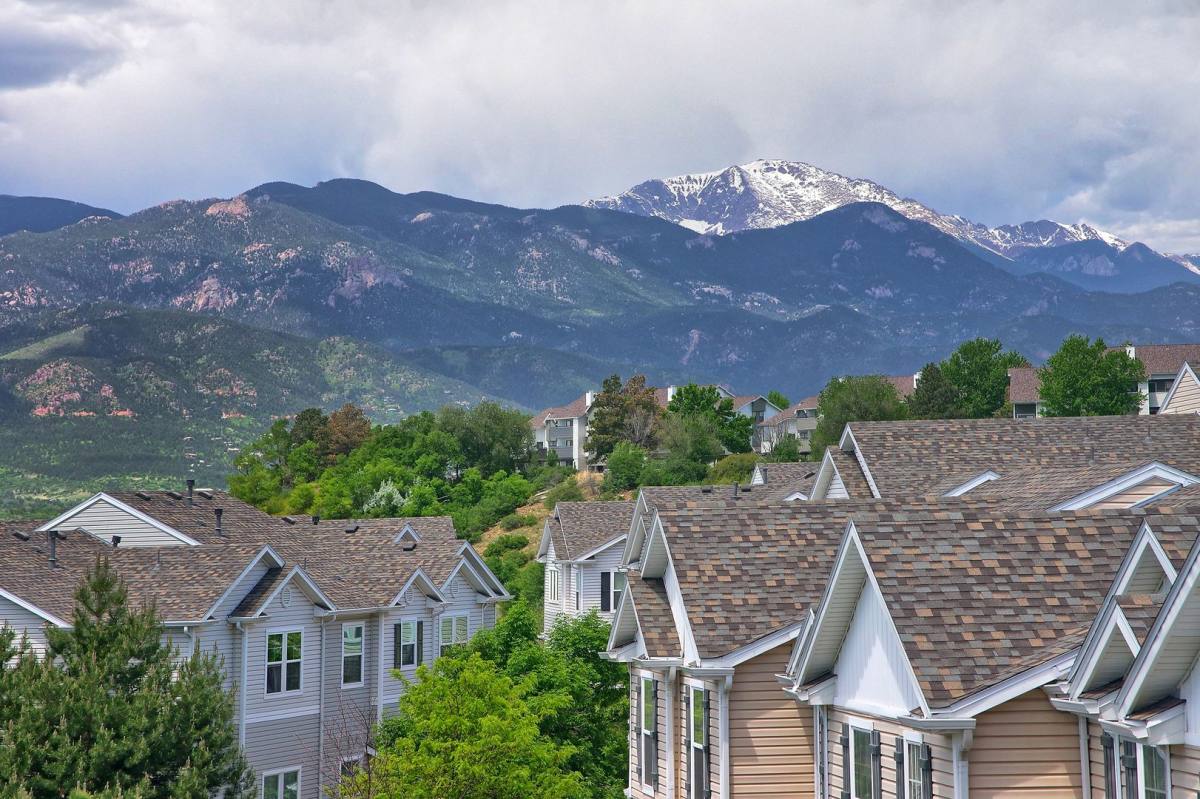2146 Creekridge Point, Colorado Springs, CO 80910 - Townhouse for Rent - Image 1