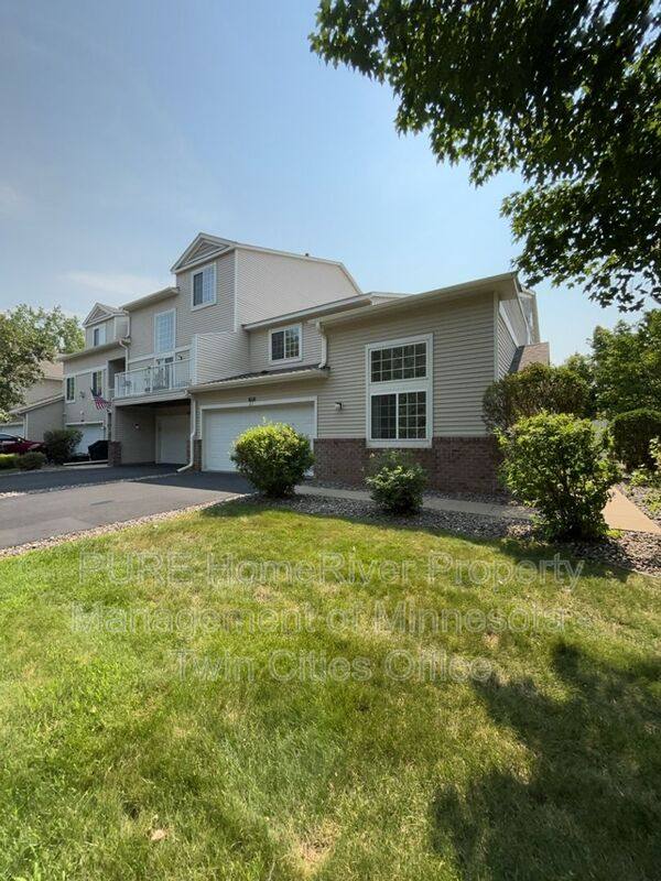 Townhouse for rent at 14791 Cobalt St NW #27, Anoka, MN 55303