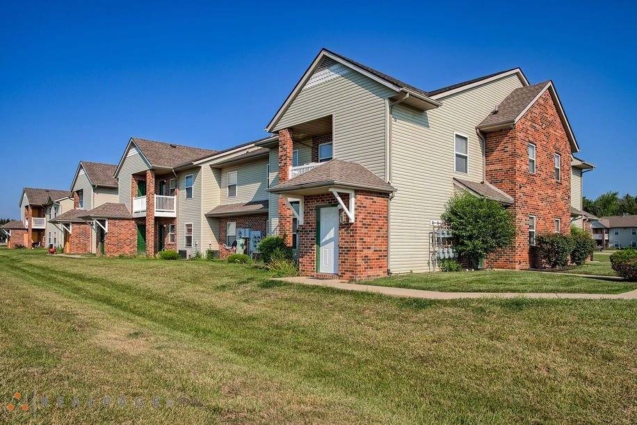 Apartment for rent at 717 E Hunters Run Dr, Marion, IN 46953
