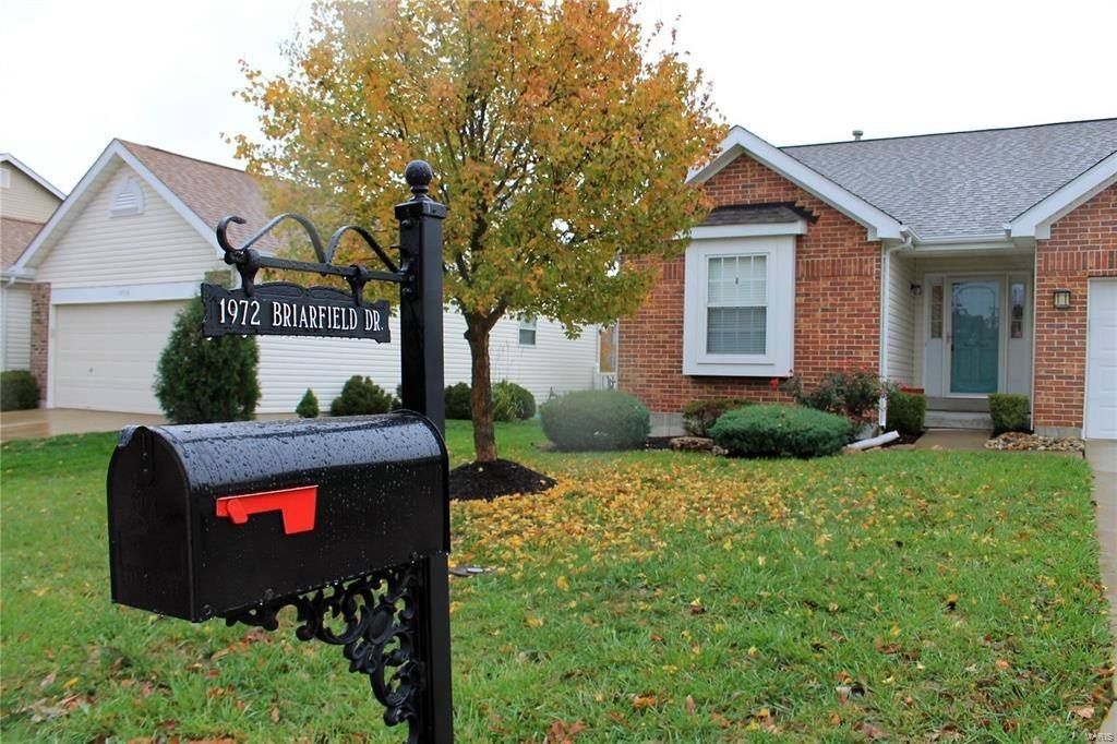 House for rent at 1972 Briarfield Dr, Lake Saint Louis, MO 63367