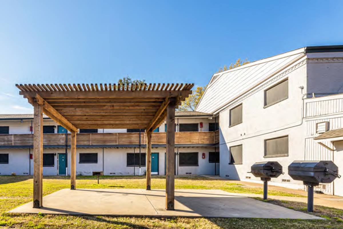 Apartment for rent at 1809 Cox St, Carrollton, TX 75006