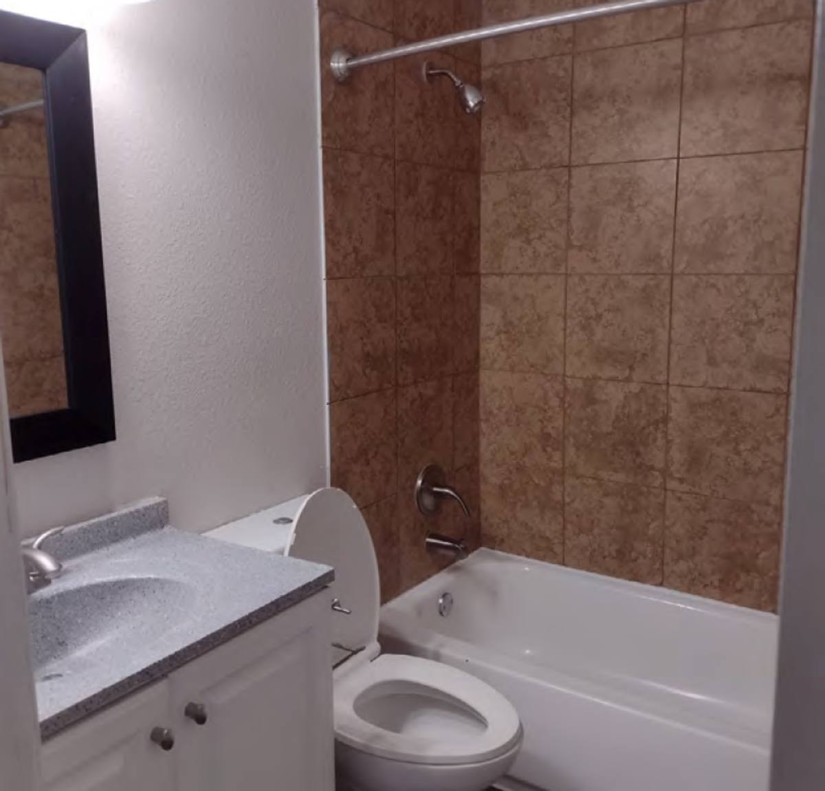 Apartment for rent at 1809 Cox St, Carrollton, TX 75006