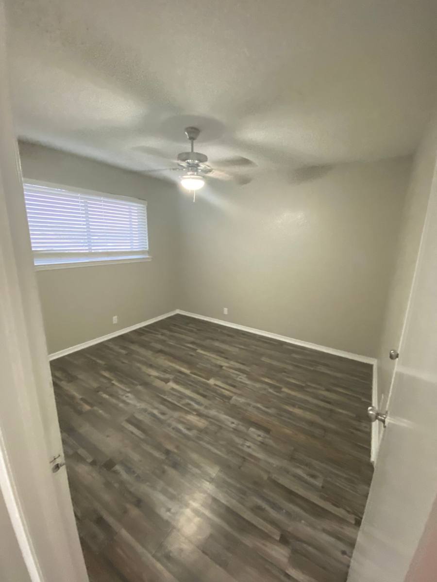 Apartment for rent at 1809 Cox St, Carrollton, TX 75006