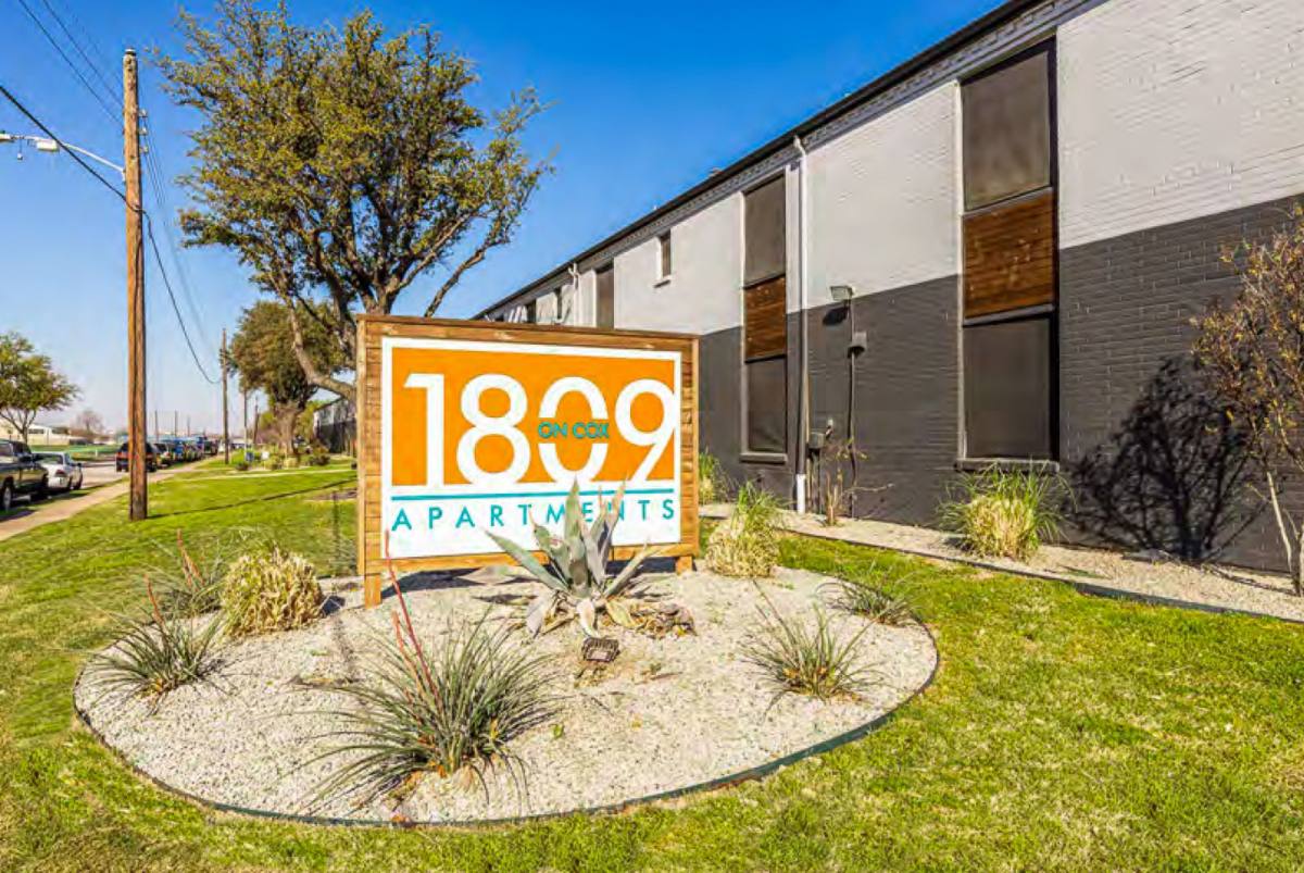 Apartment for rent at 1809 Cox St, Carrollton, TX 75006