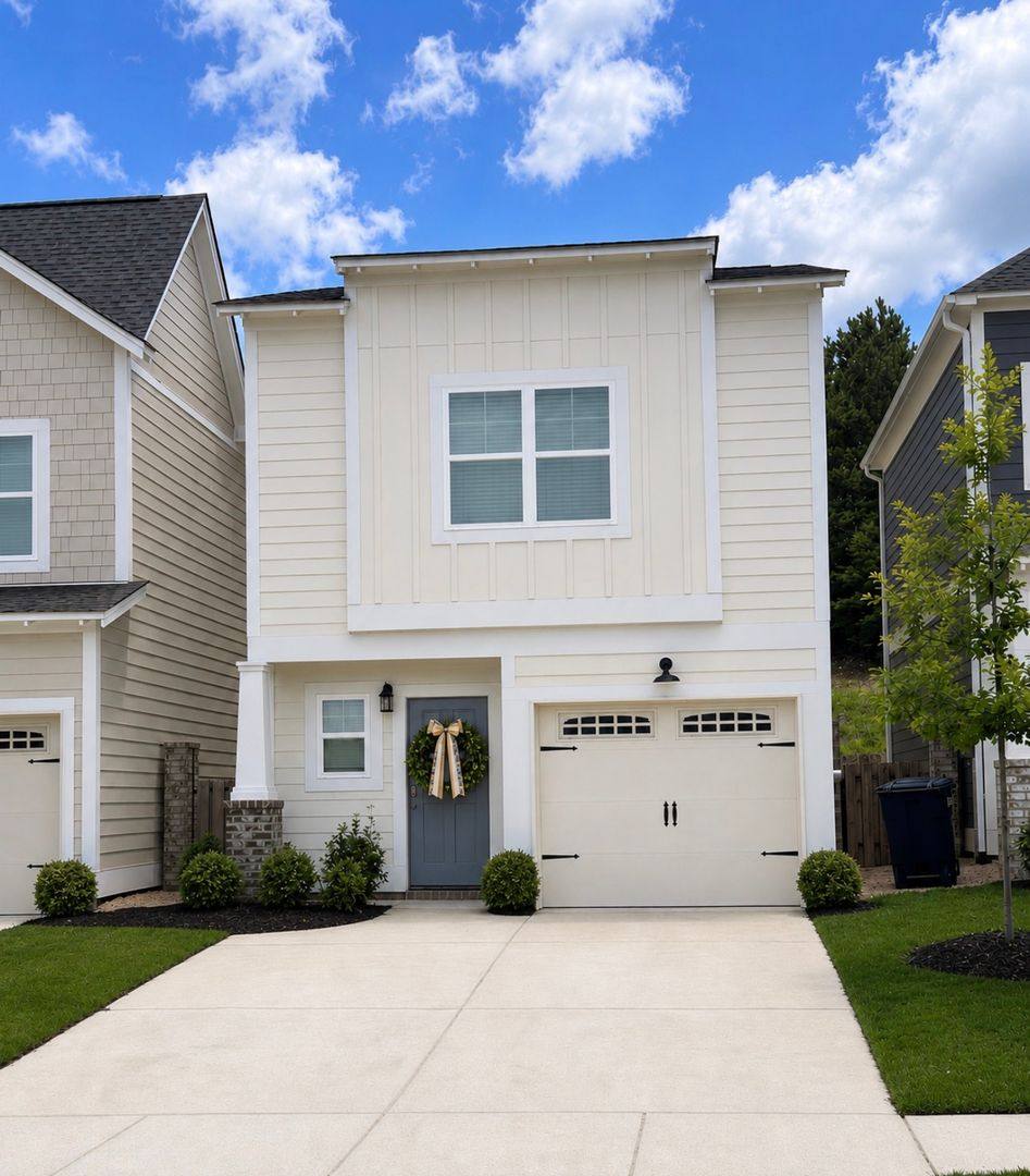 House for rent at 208 Huntley Knoll Dr, Birmingham, AL 35226