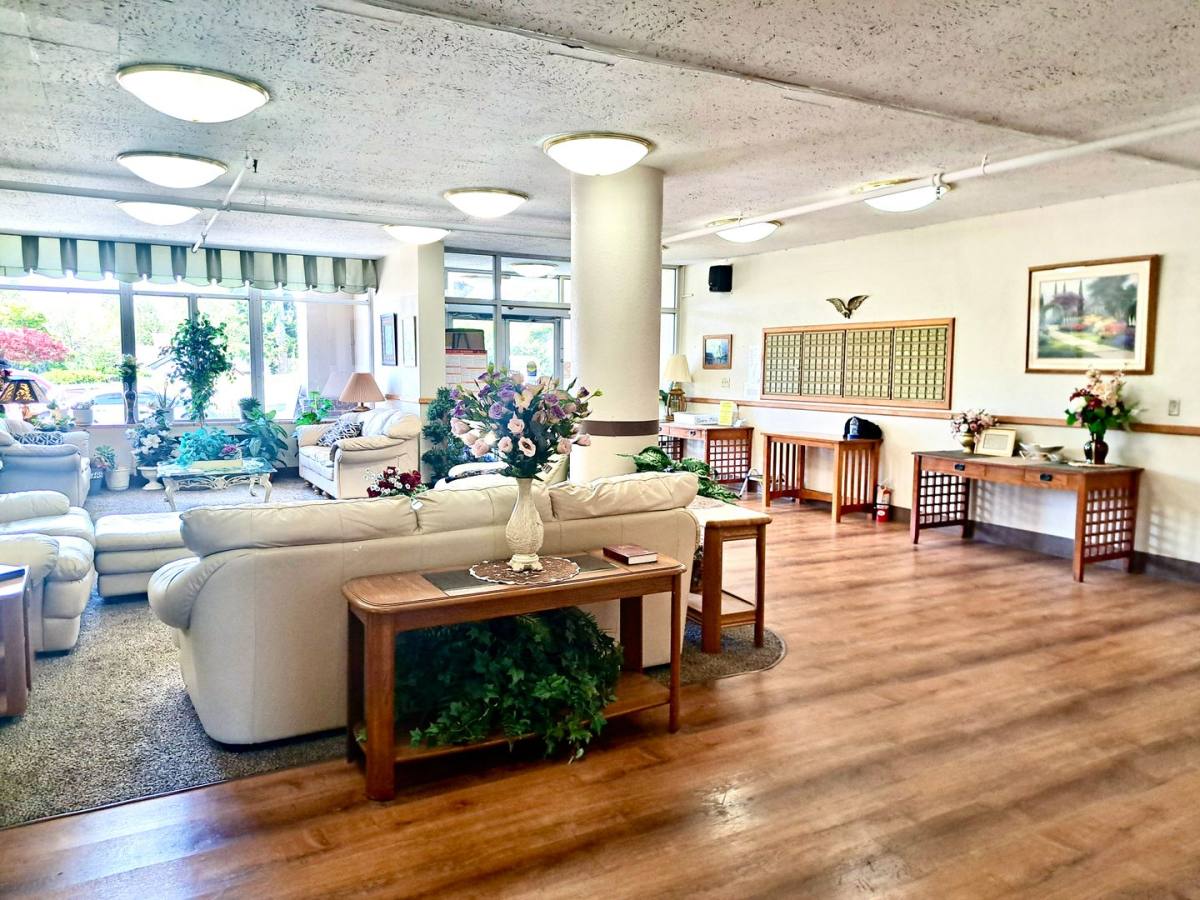 Apartment for rent at 3959 Sheridan Ave, North Bend, OR 97459