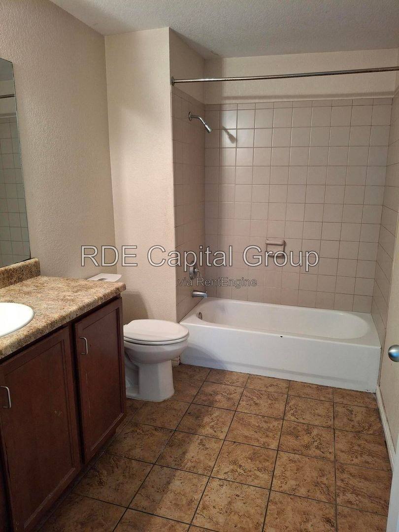 Apartment for rent at 5203 Bexar St #2C, Dallas, TX 75215