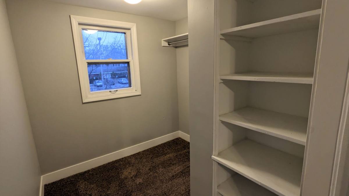 Apartment for rent at 109 Irwin Ave, Muskegon, MI 49442