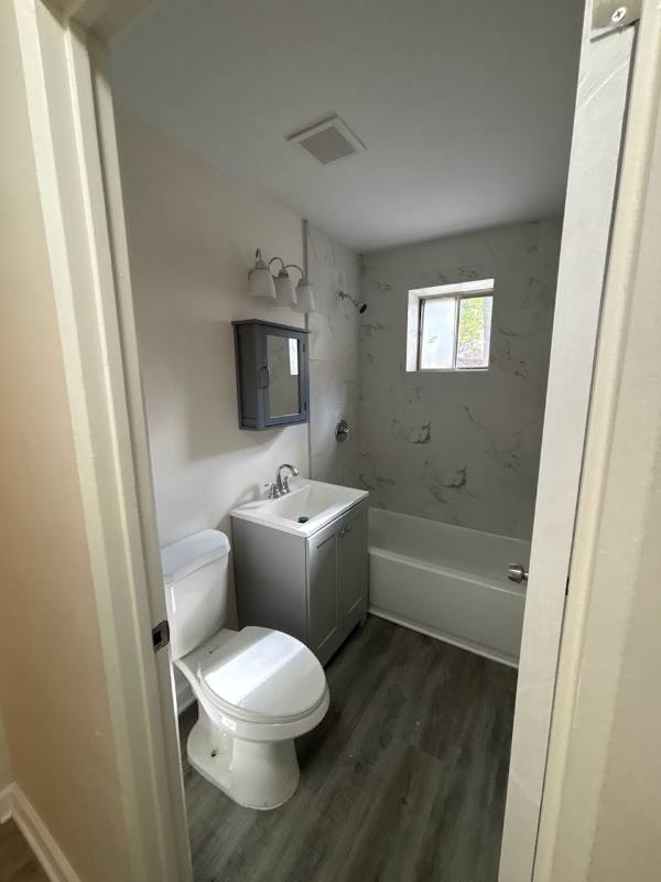 Apartment for rent at 14605 Des Plaines #1E, Harvey, IL 60426