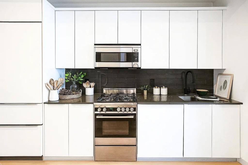 Apartment for rent at 180 Pearl #919, New York, NY 10005